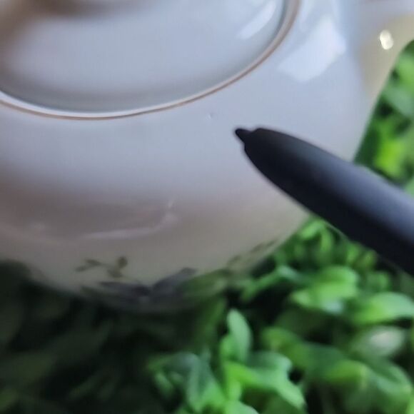 Vintage Small Sugar Bowl with Violets & Gold Tone Accents made In Japan Coquette - Picture 7 of 7